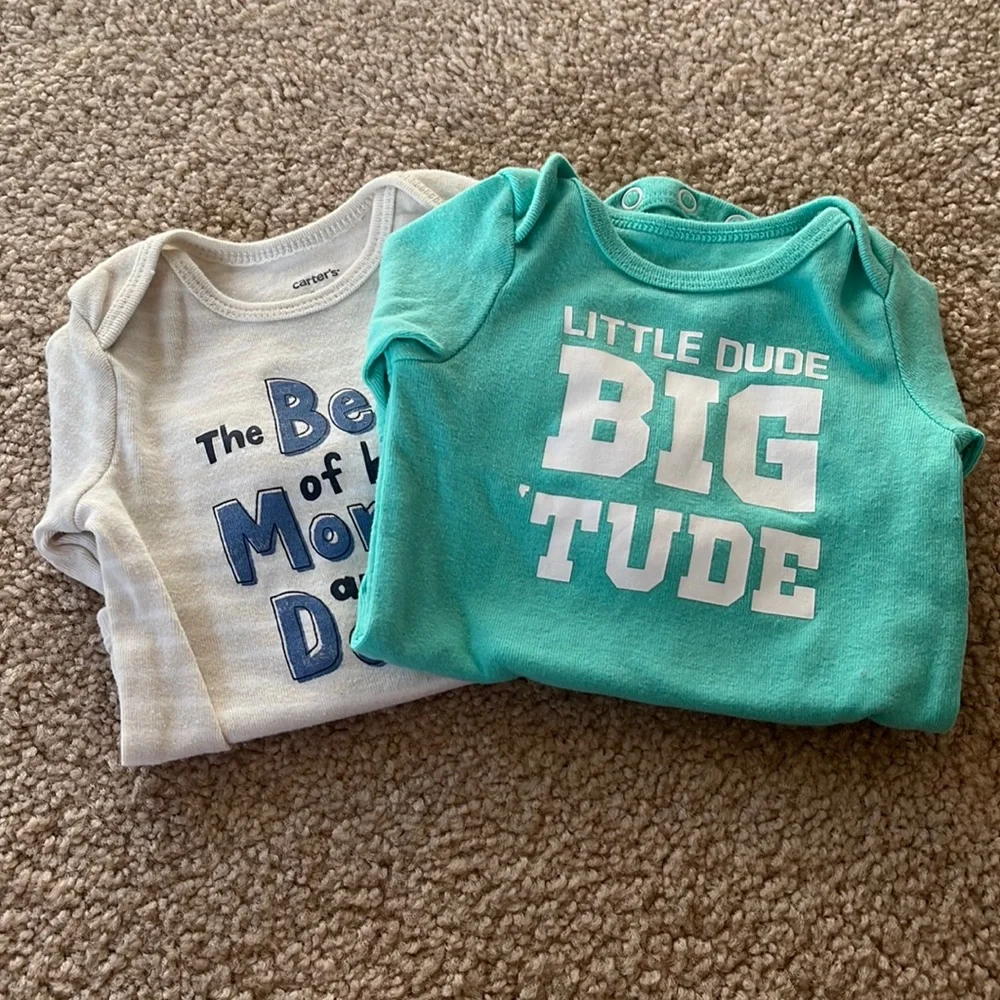 Carters 3M Long sleeve Onesie (set 2)